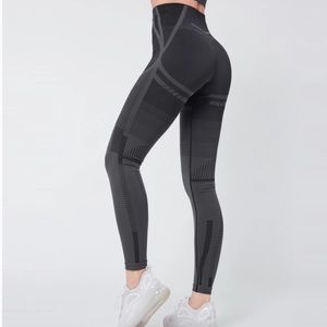 Gymshark geo seamless legging size small black